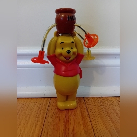 Vintage Disney World Winnie The Pooh Light Up Flying Bumblebee Honey Toy WORKING - Picture 2 of 6